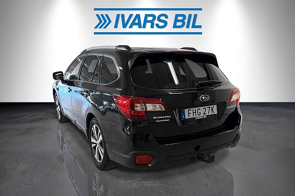 Subaru Outback 3 of 5