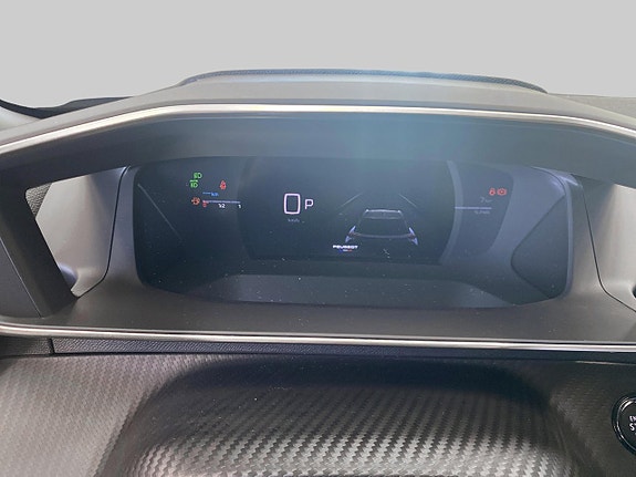 Peugeot 2008 10 of 17
