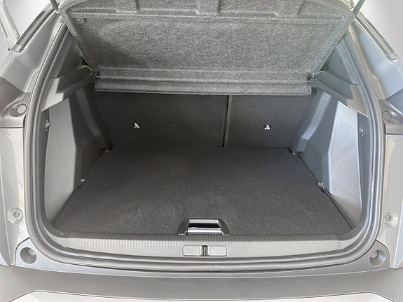 Peugeot 2008 15 of 17