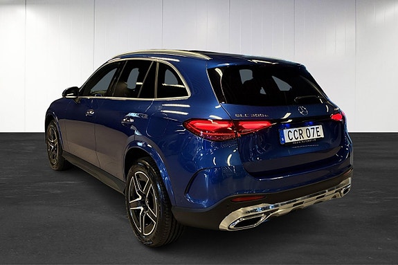 Mercedes-Benz GLC300 e 4 of 25