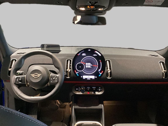 MINI Countryman SE 8 of 16