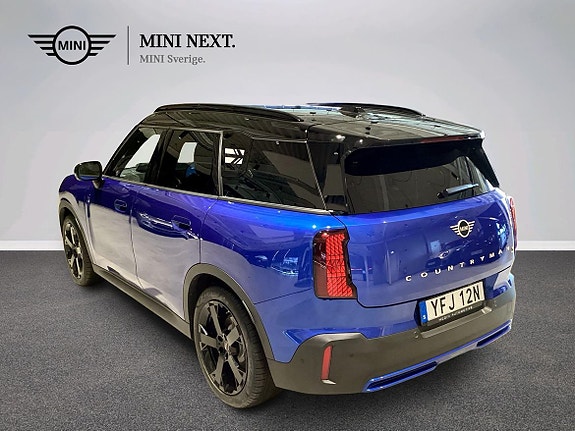 MINI Countryman SE 5 of 16