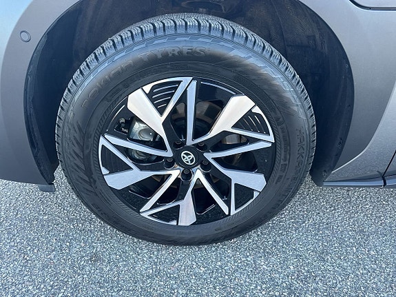 Toyota bZ4X 23 of 23