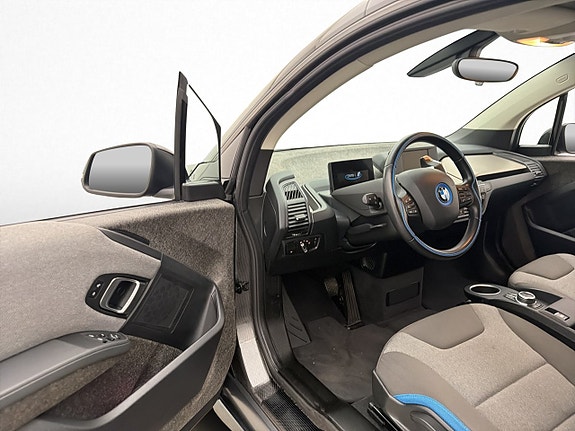 BMW i3 12 of 28