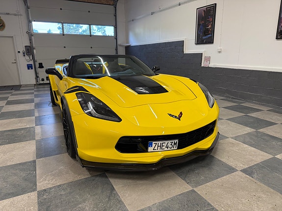 Chevrolet Corvette 4 of 30