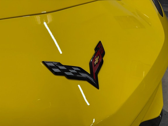 Chevrolet Corvette 18 of 30