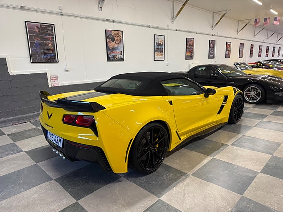 Chevrolet Corvette 27 of 30