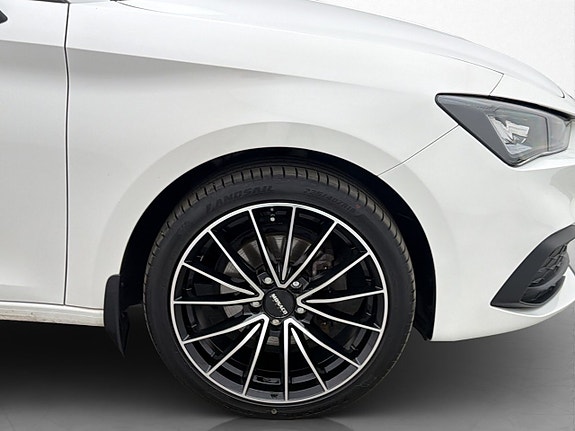 Seat Leon 13 of 30