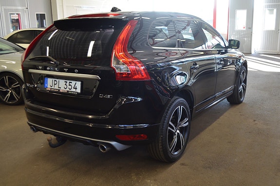Volvo XC60 5 of 28