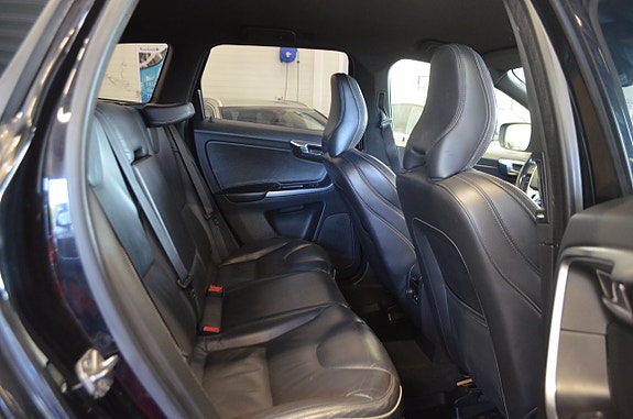 Volvo XC60 22 of 28