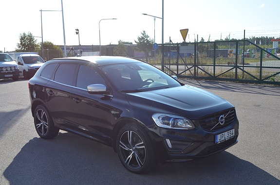 Volvo XC60 15 of 28