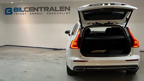 Volvo V60 7 of 26