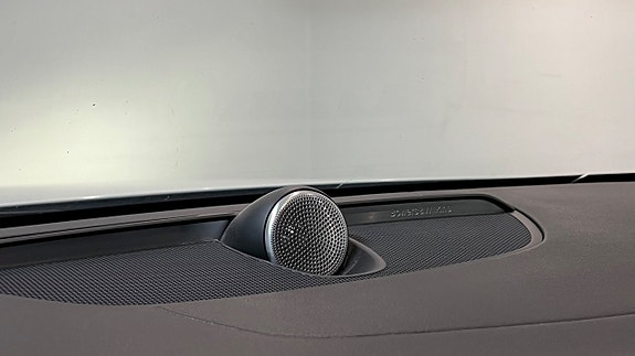 Volvo V60 10 of 26