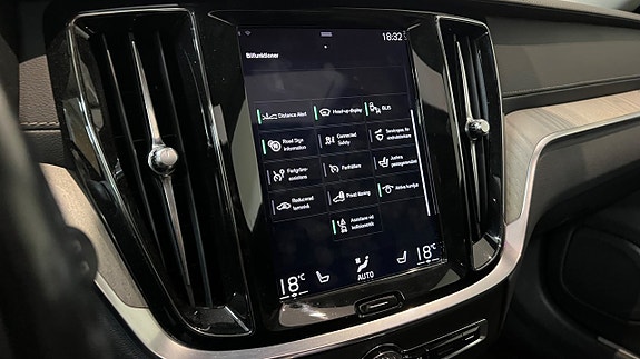 Volvo V60 23 of 26