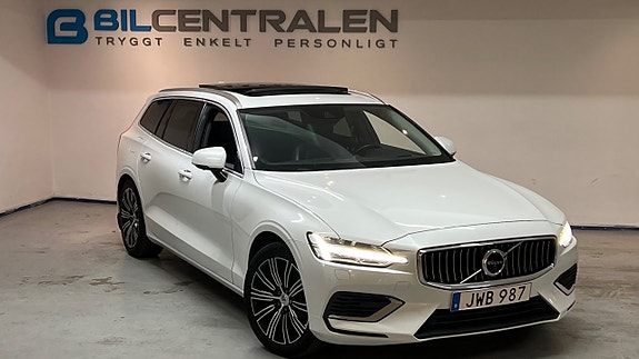 Volvo V60 3 of 26