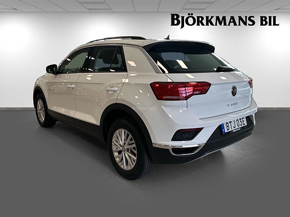 Volkswagen T-Roc 6 of 14