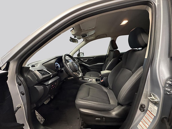 Subaru Forester 8 of 20