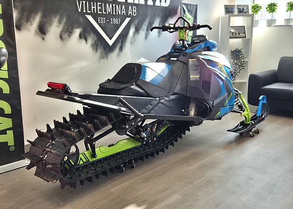 Arctic Cat M8000 Hardcore A1 146" *47mil 4 of 6