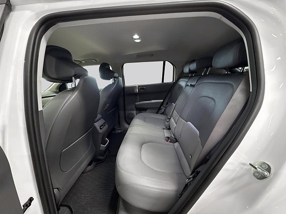 Kia EV3 11 of 21