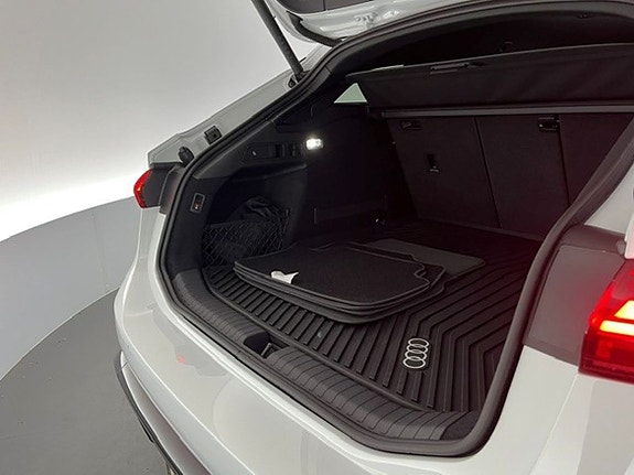 Audi A6 11 of 11