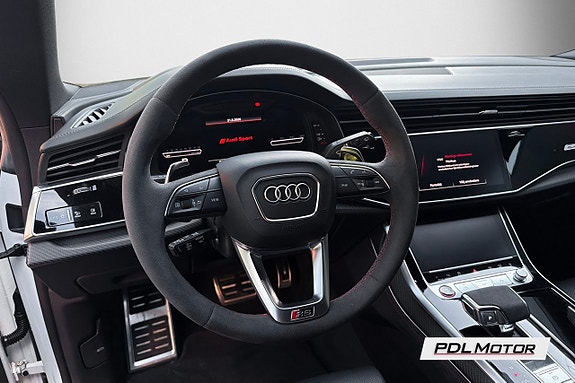Audi RS Q8 12 of 16