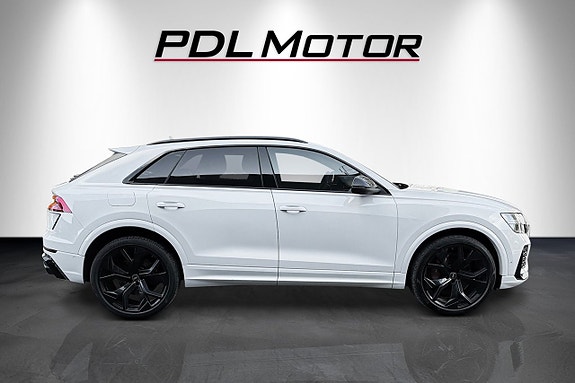 Audi RS Q8 4 of 16