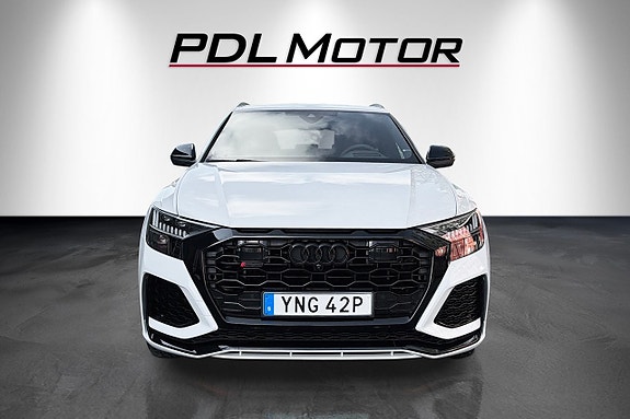 Audi RS Q8 2 of 16