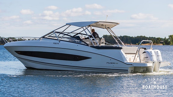 Beneteau Flyer 10 | 2x Yamaha F300 NCA2-A 14 of 30