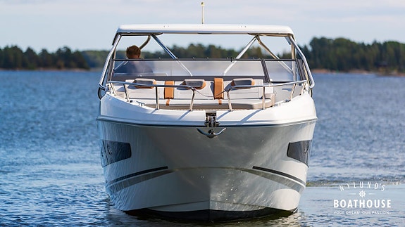 Beneteau Flyer 10 | 2x Yamaha F300 NCA2-A 17 of 30
