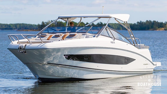 Beneteau Flyer 10 | 2x Yamaha F300 NCA2-A 3 of 30