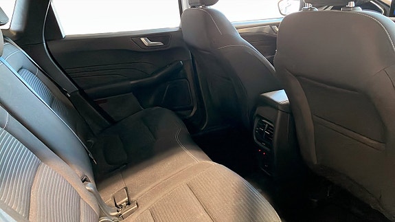 Ford Kuga 5 of 13
