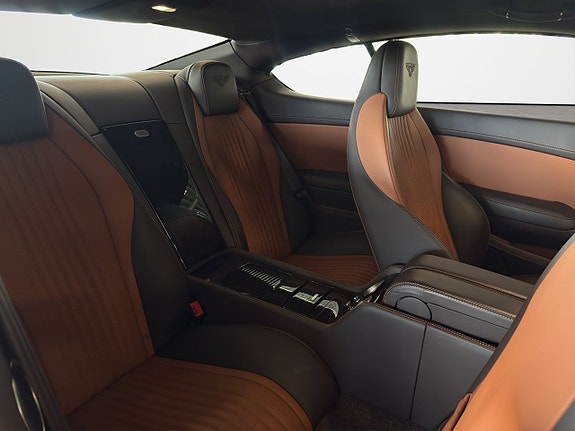 Bentley Continental GT 19 of 23