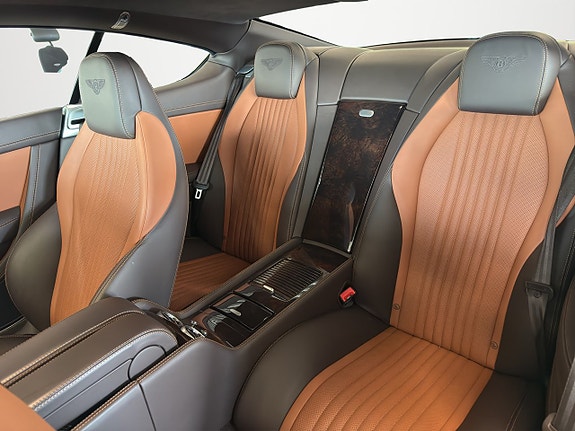 Bentley Continental GT 18 of 23