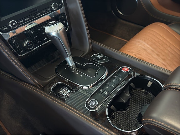 Bentley Continental GT 17 of 23