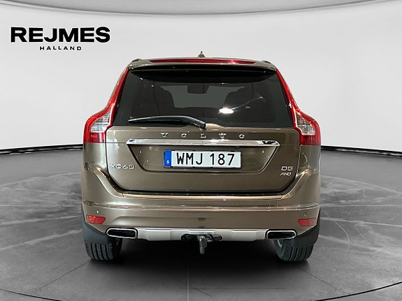 Volvo XC60 8 of 14