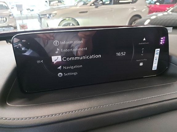 Mazda CX-30 15 of 18