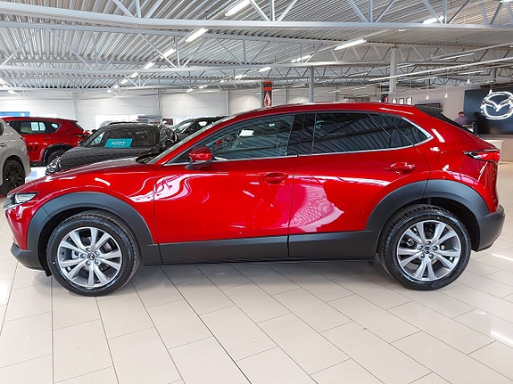 Mazda CX-30 10 of 18