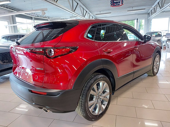 Mazda CX-30 5 of 18