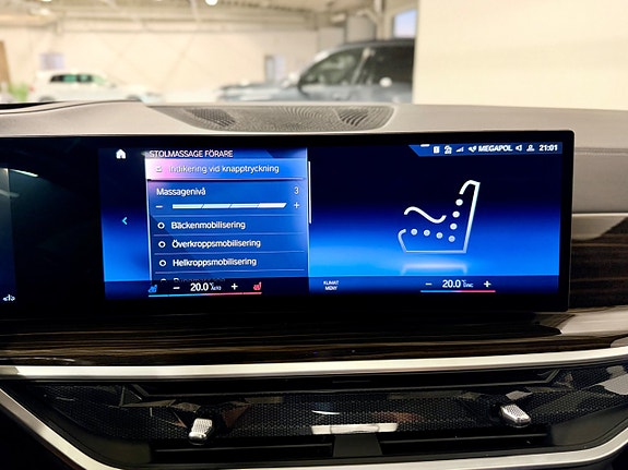BMW X7 21 of 30