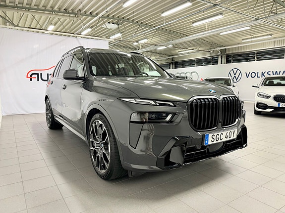 BMW X7 10 of 30