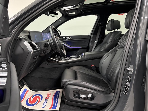 BMW X7 6 of 30