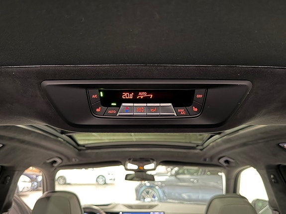 BMW X7 30 of 30