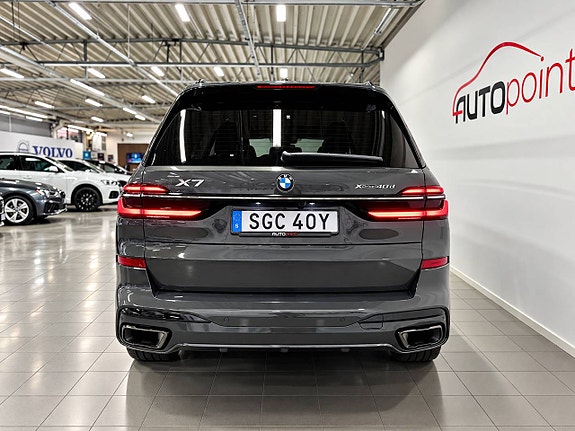 BMW X7 11 of 30