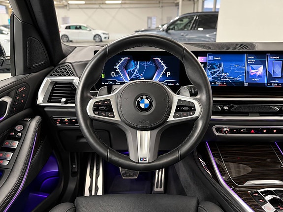 BMW X7 18 of 30