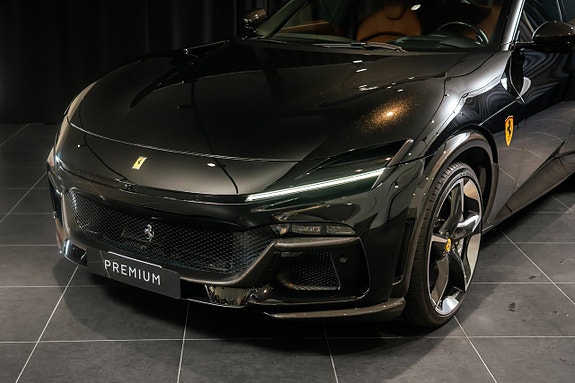 Ferrari Purosangue 4 of 30