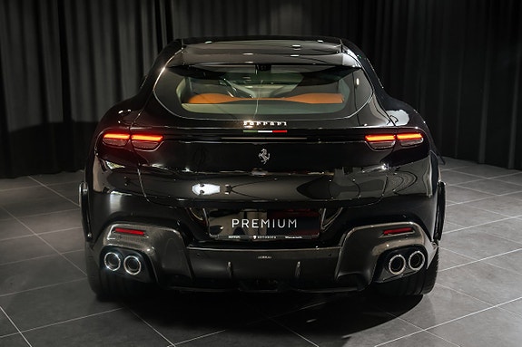 Ferrari Purosangue 15 of 30
