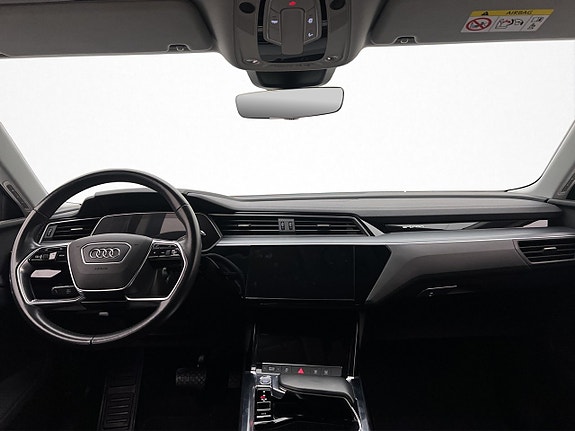 Audi e-tron 16 of 30
