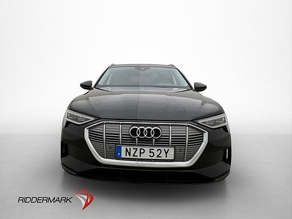 Audi e-tron 3 of 30
