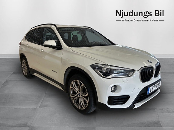 BMW X1 4 of 10