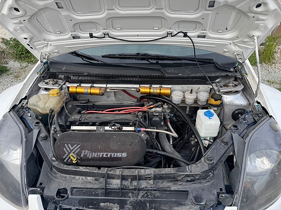 Ford Fiesta 4 of 13